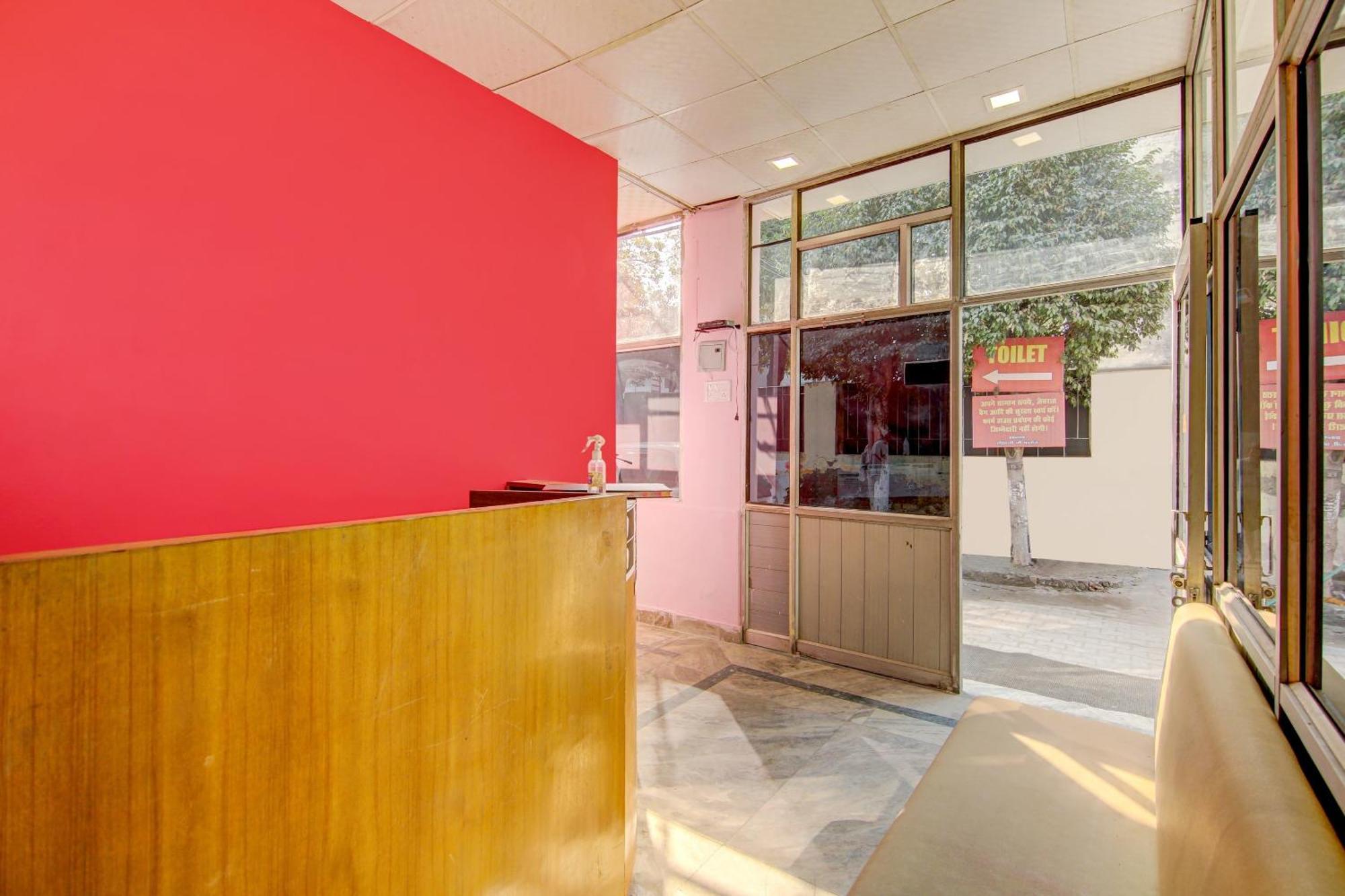 Hotel O Gg Farms Mirát Kültér fotó